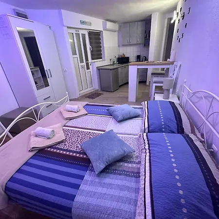 Apartment M&m